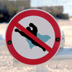 Heldenkracht en leiderschap lijkt een krachtige combinatie. Ontdek waarom je als leider beter geen held bent.